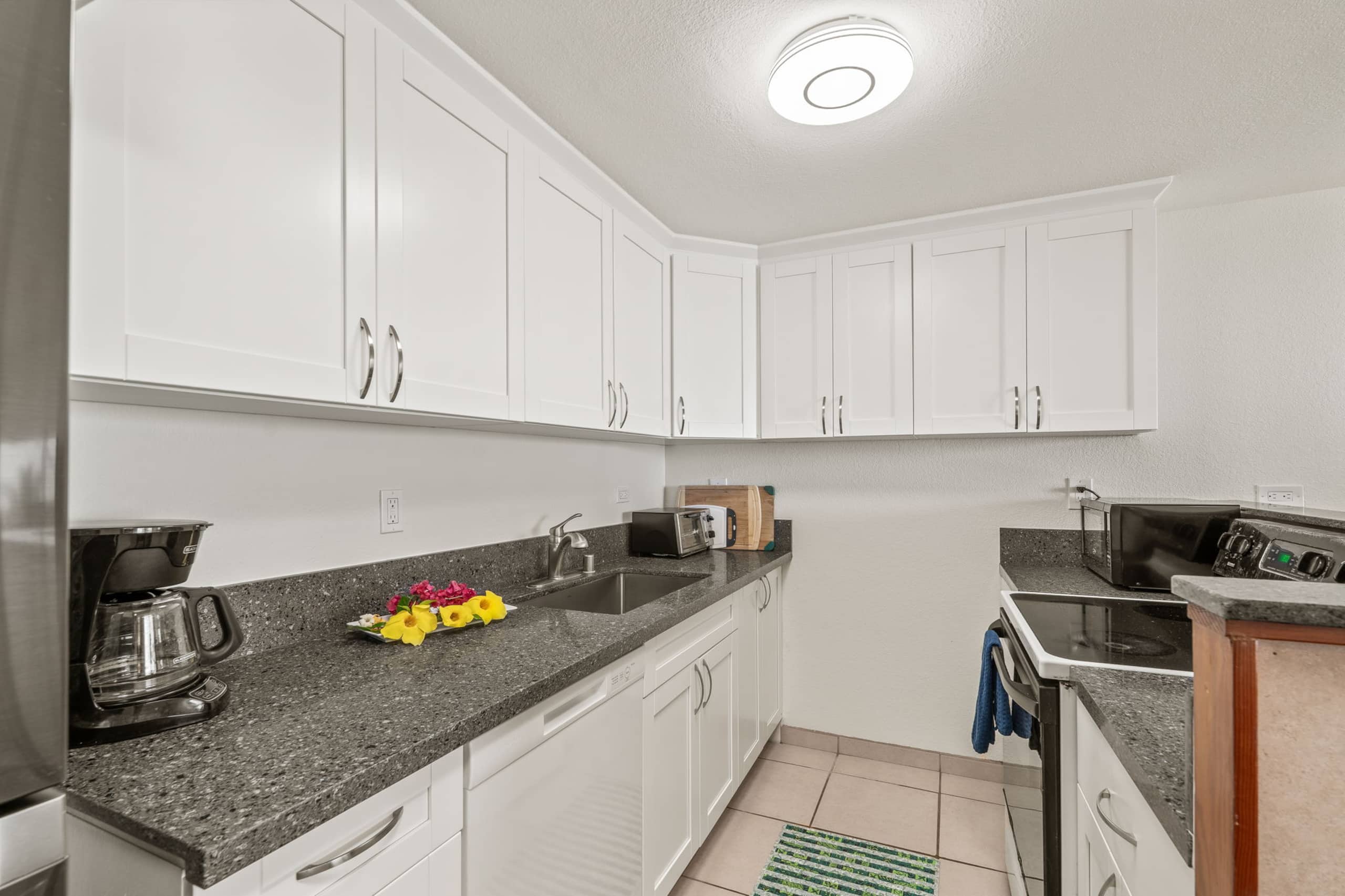 Condo in Hauula · ★4.82 · 1 bedroom · 4 beds · 1 private bath - Image 7