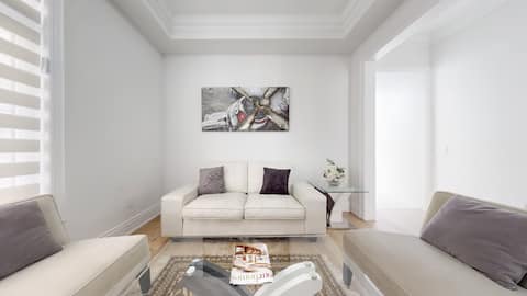 Successful Airbnb property: Modern- Cozy House by Nature for Full Family of 13 in Caledon