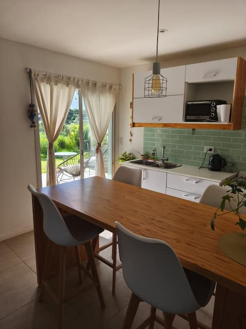House in Chapadmalal near the sea: "Las ballenas"