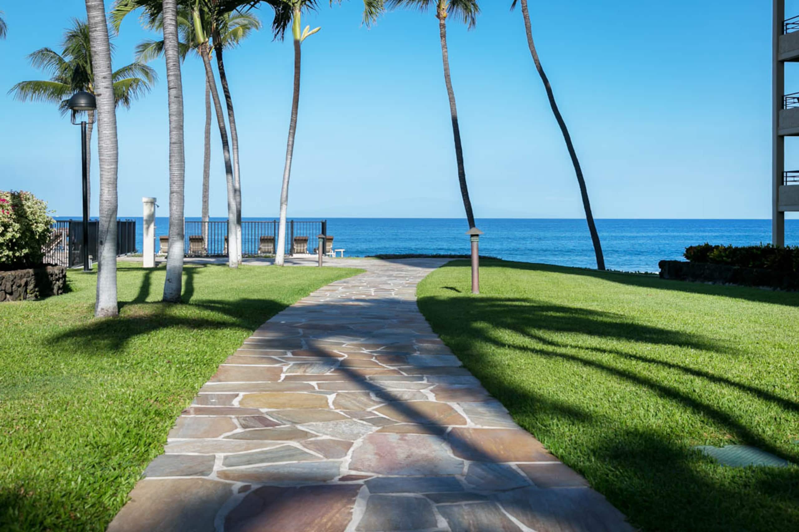 Condo in Wailea · ★4.58 · 2 bedrooms · 3 beds · 2 baths - Image 30