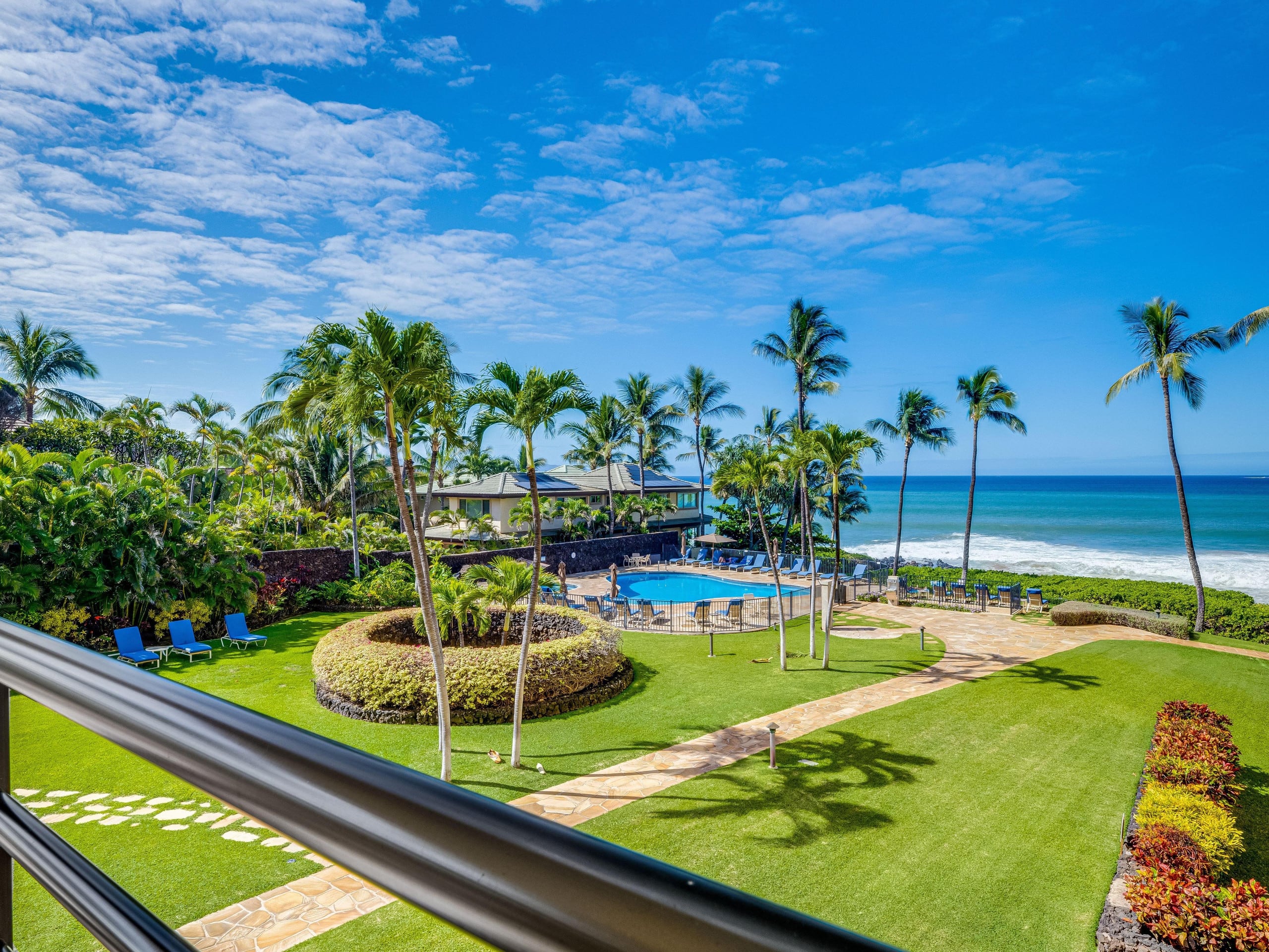 Condo in Wailea · ★4.58 · 2 bedrooms · 3 beds · 2 baths - Image 12