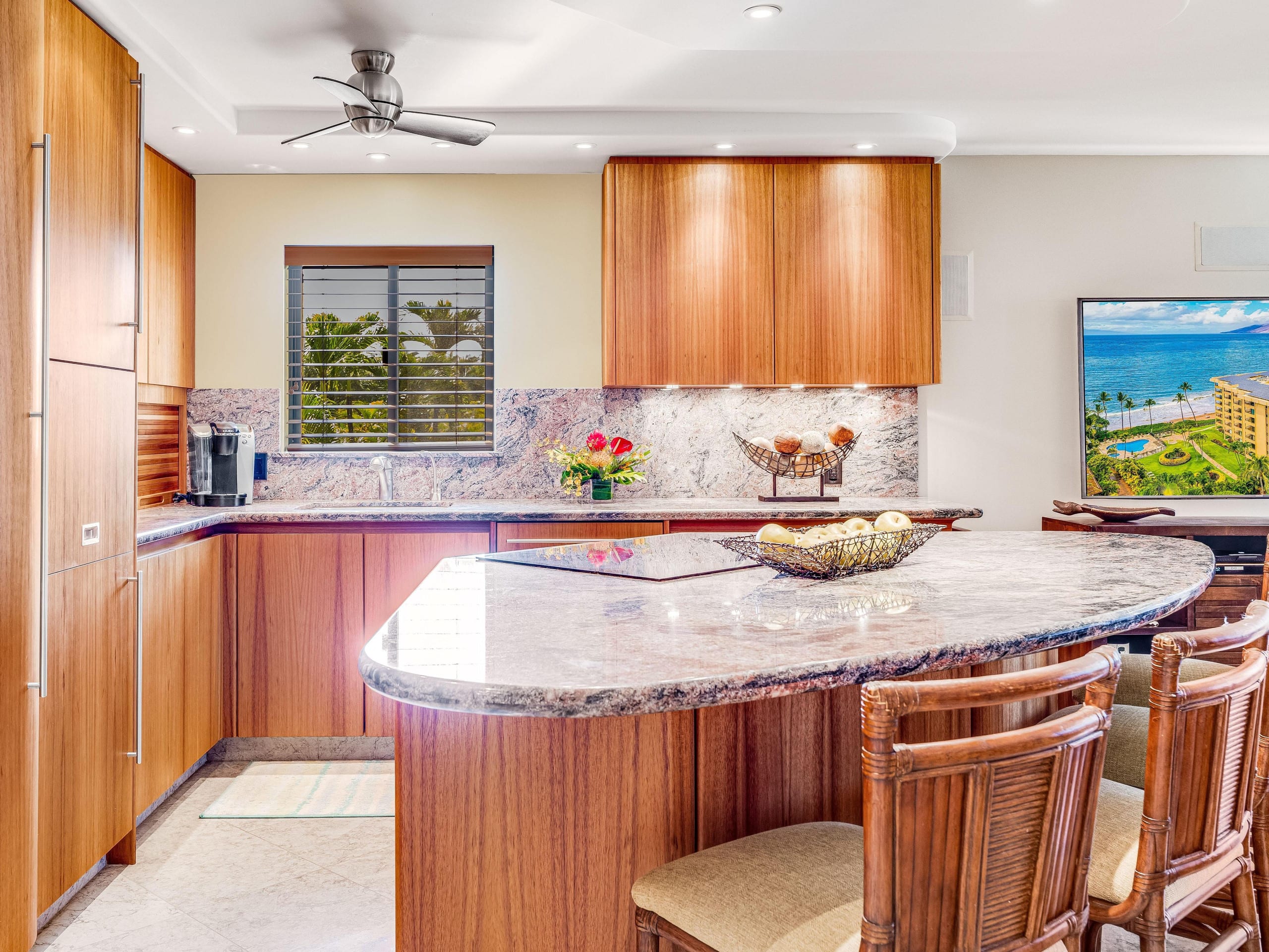 Condo in Wailea · ★4.58 · 2 bedrooms · 3 beds · 2 baths - Image 10