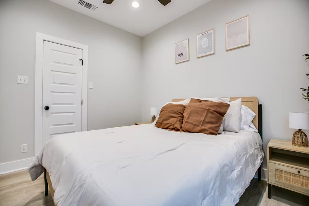 غرفة النوم 1