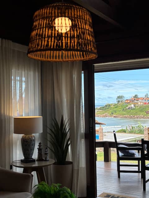 House in Farol de Santa Marta with ocean view