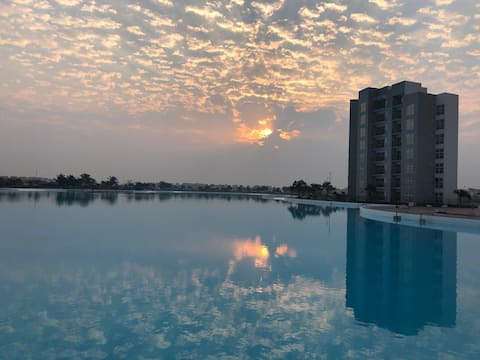 Apartment with terrace and view of Laguna Cristalina