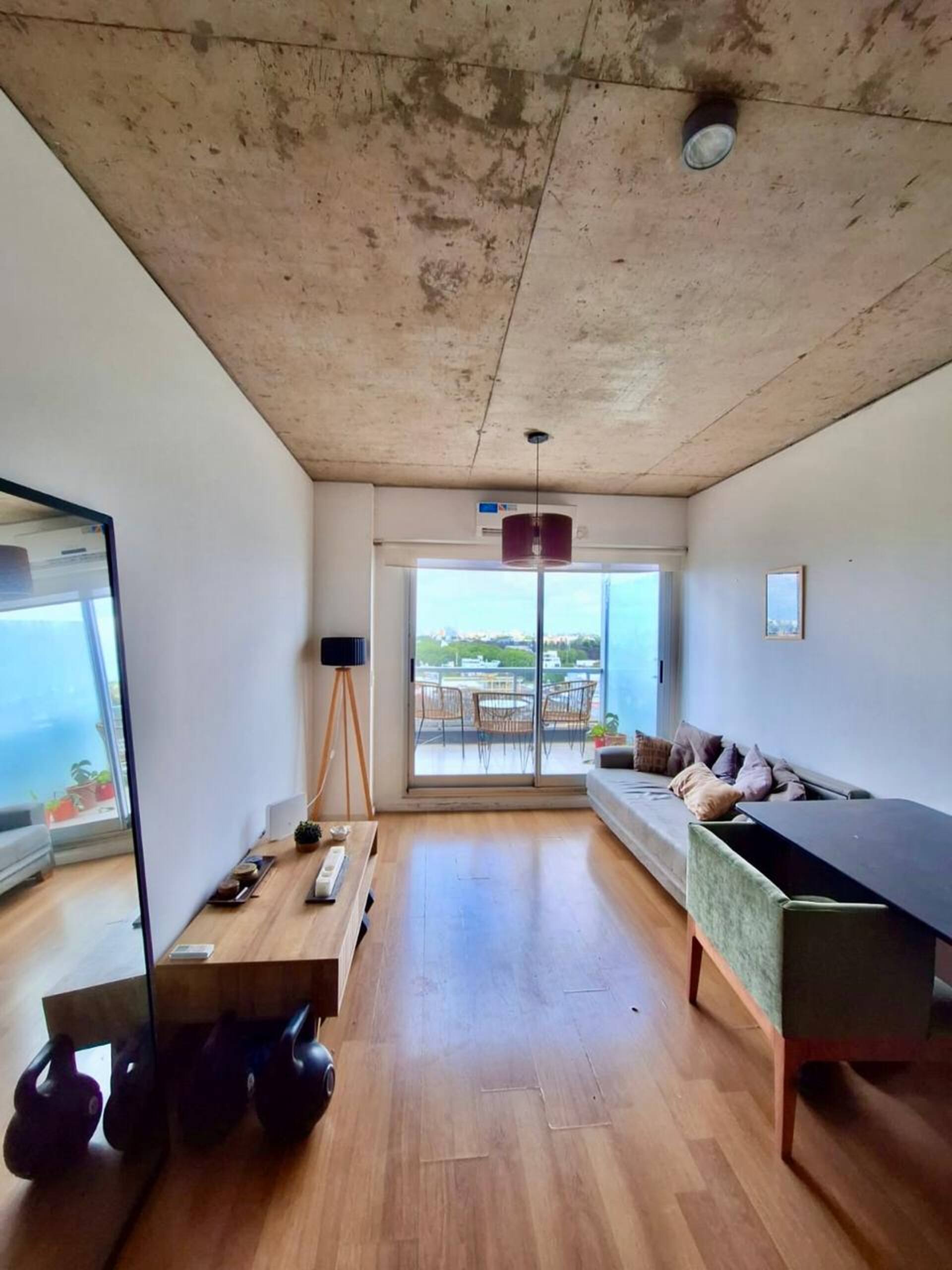 Spacious apartment with a great view, pool