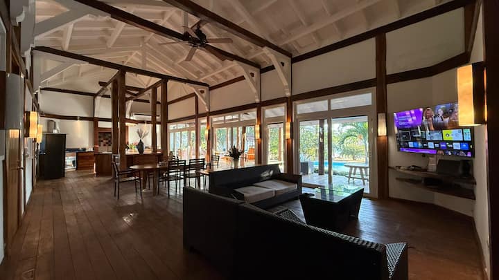 Cottage+pool+wifi+ac+beach @Playalosdestiladeros - Panamá