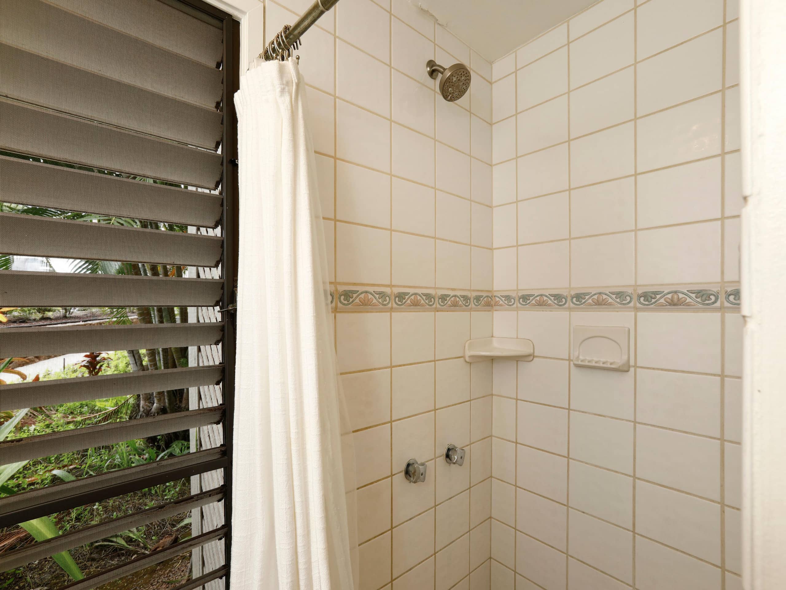 Condo in Kihei · ★4.83 · 2 bedrooms · 2 beds · 2 baths - Image 23