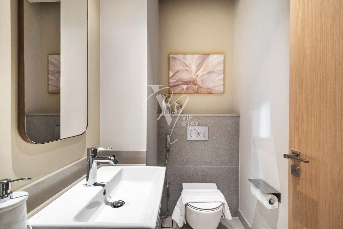 3 Bedroom Furnished Apartment with Burj Khalifa View | Vida Residences Dubai Mall 33