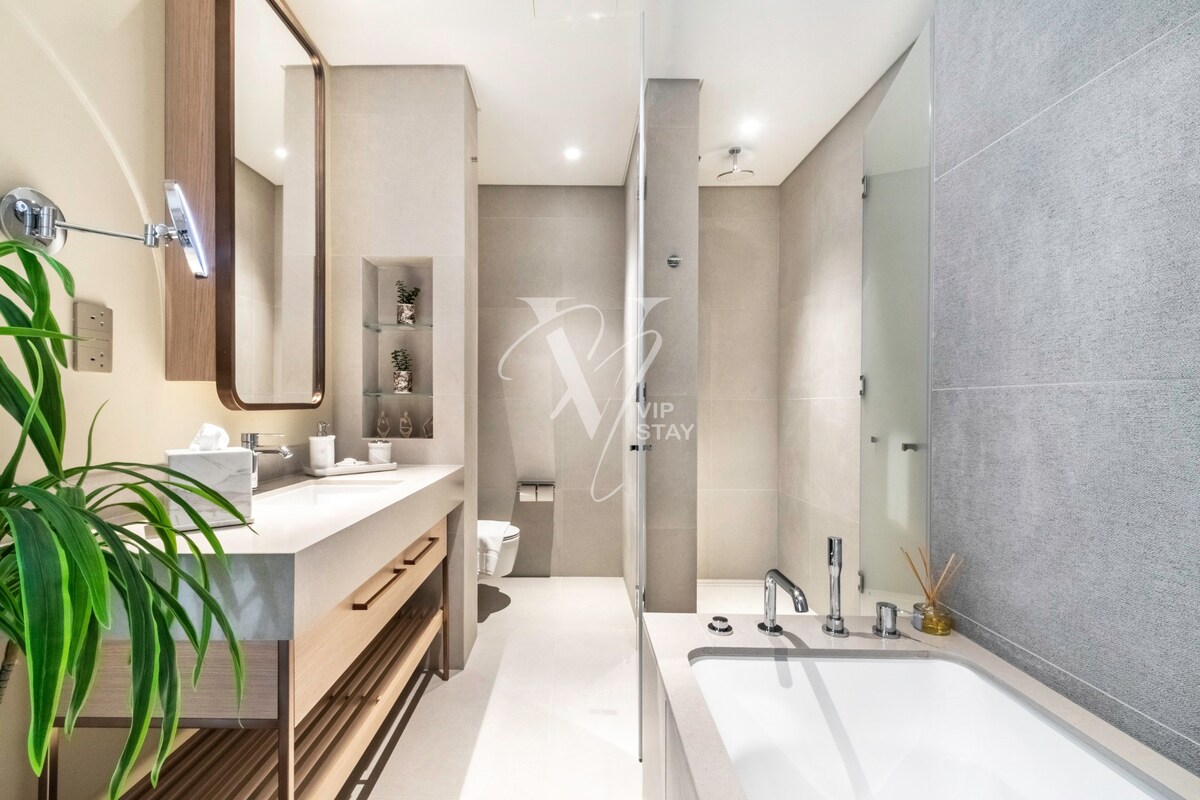 3 Bedroom Furnished Apartment with Burj Khalifa View | Vida Residences Dubai Mall 31