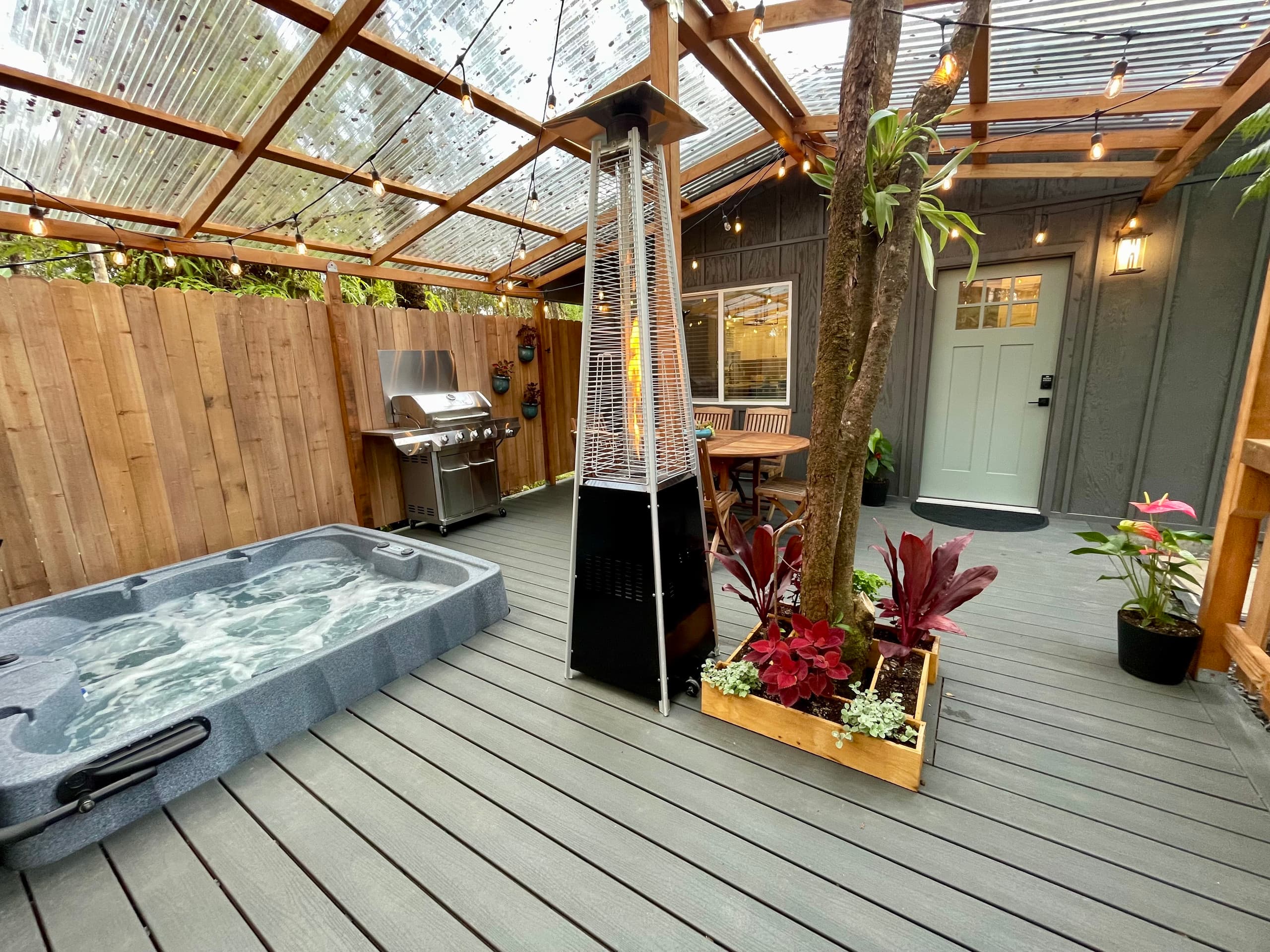Home in Volcano · ★4.99 · 2 bedrooms · 3 beds · 2 baths - Image 20