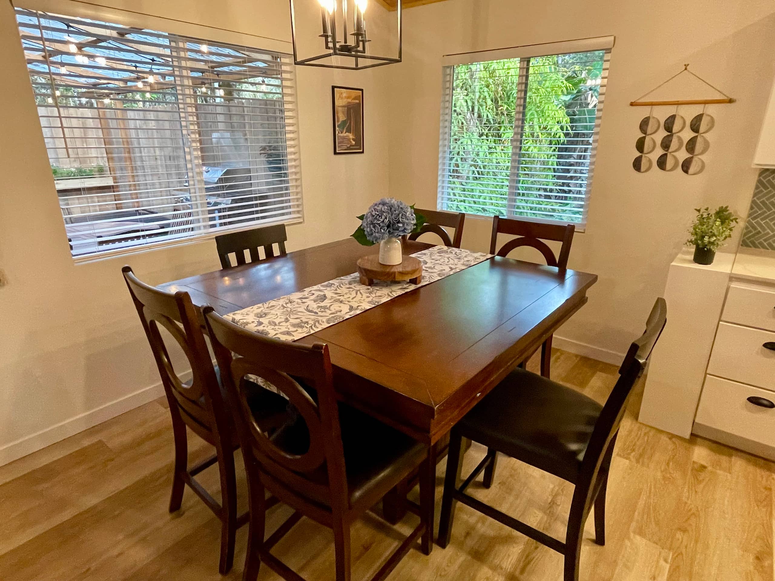 Home in Volcano · ★4.99 · 2 bedrooms · 3 beds · 2 baths - Image 10