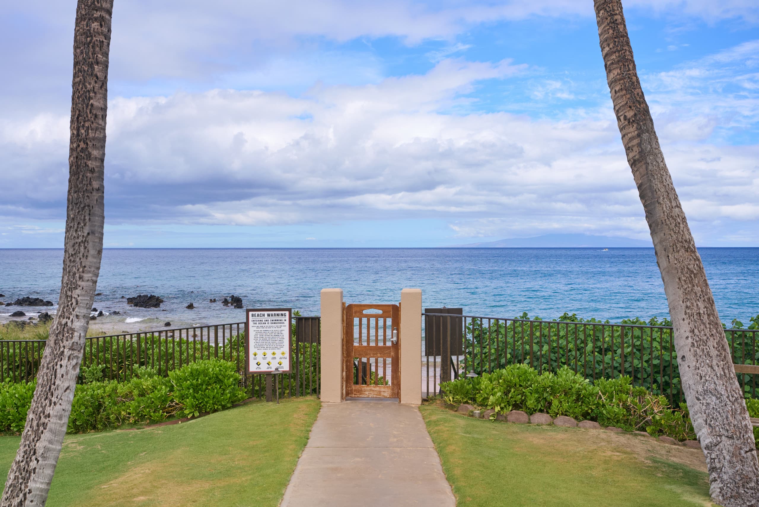 Condo in Kihei · ★4.75 · 1 bedroom · 2 beds · 2 baths - Image 37