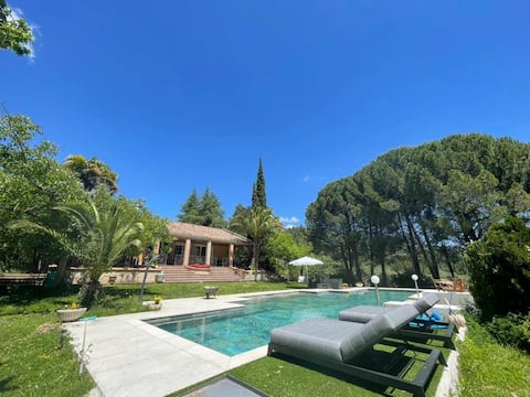 Villa Cuba, a unique place just 1 hour from Madrid