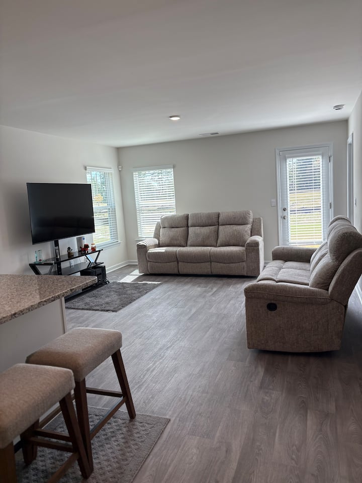 Built In 2025, Relaxing & Cozy, Near Everything - Wilson, NC