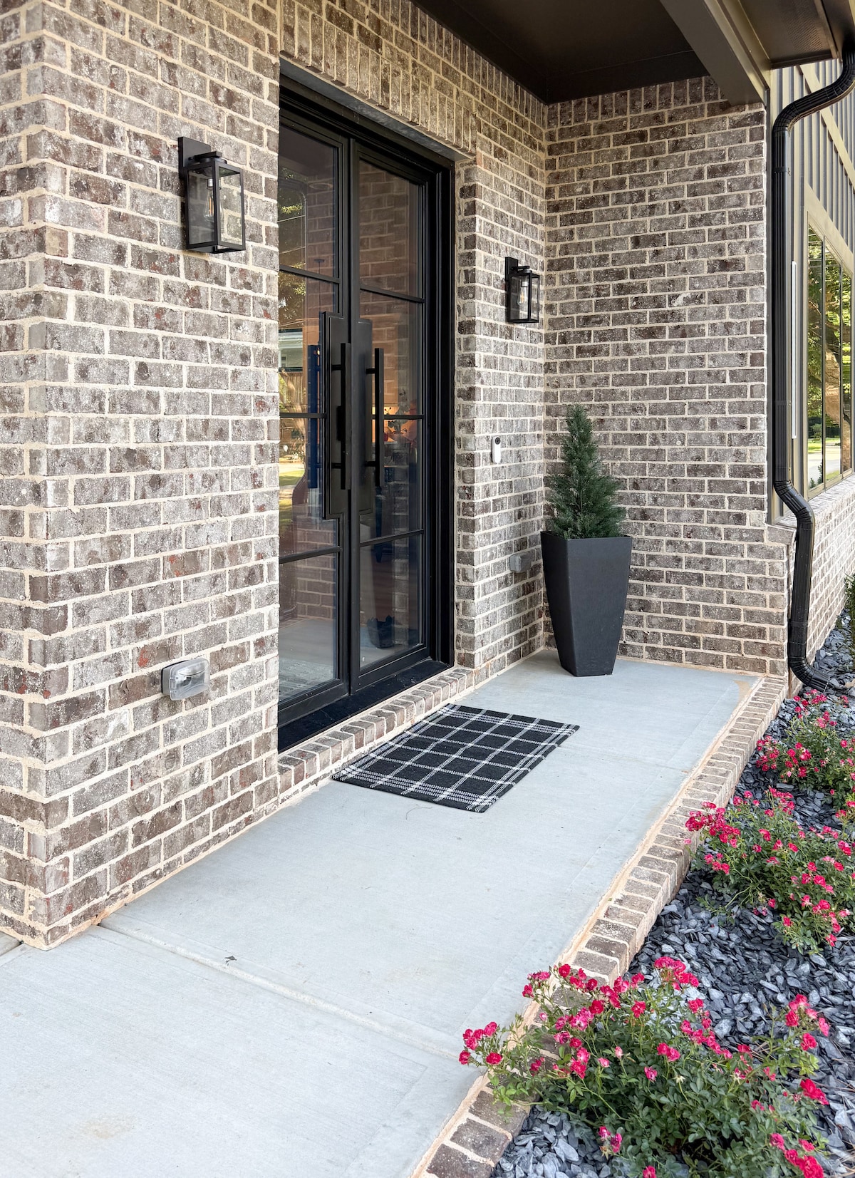 *New Home* Guest Fave in Flowery Branch 3BR 2.5BA