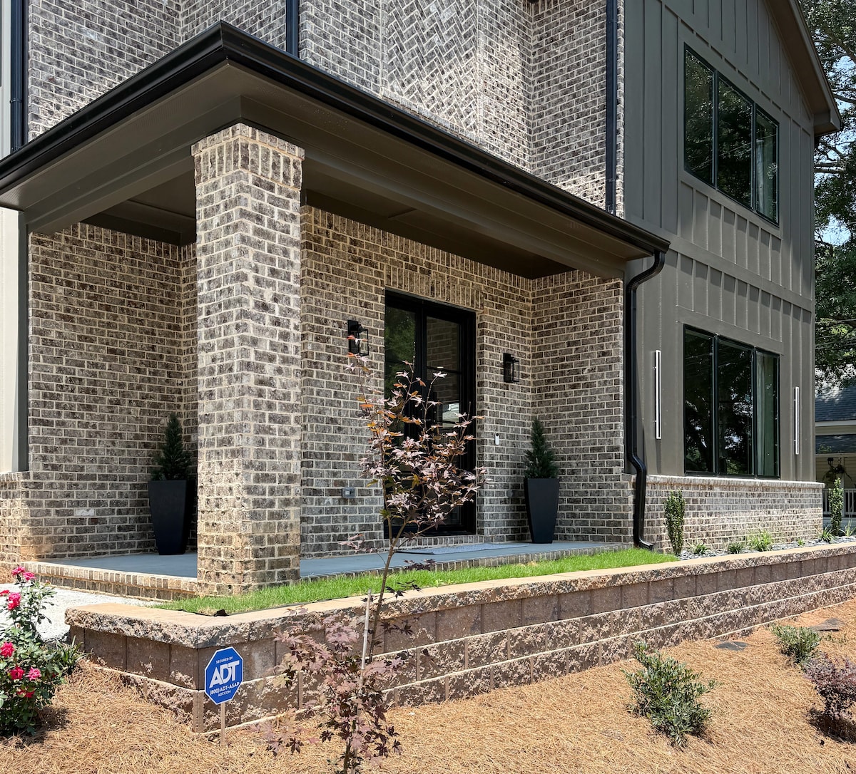 *New Home* Guest Fave in Flowery Branch 3BR 2.5BA