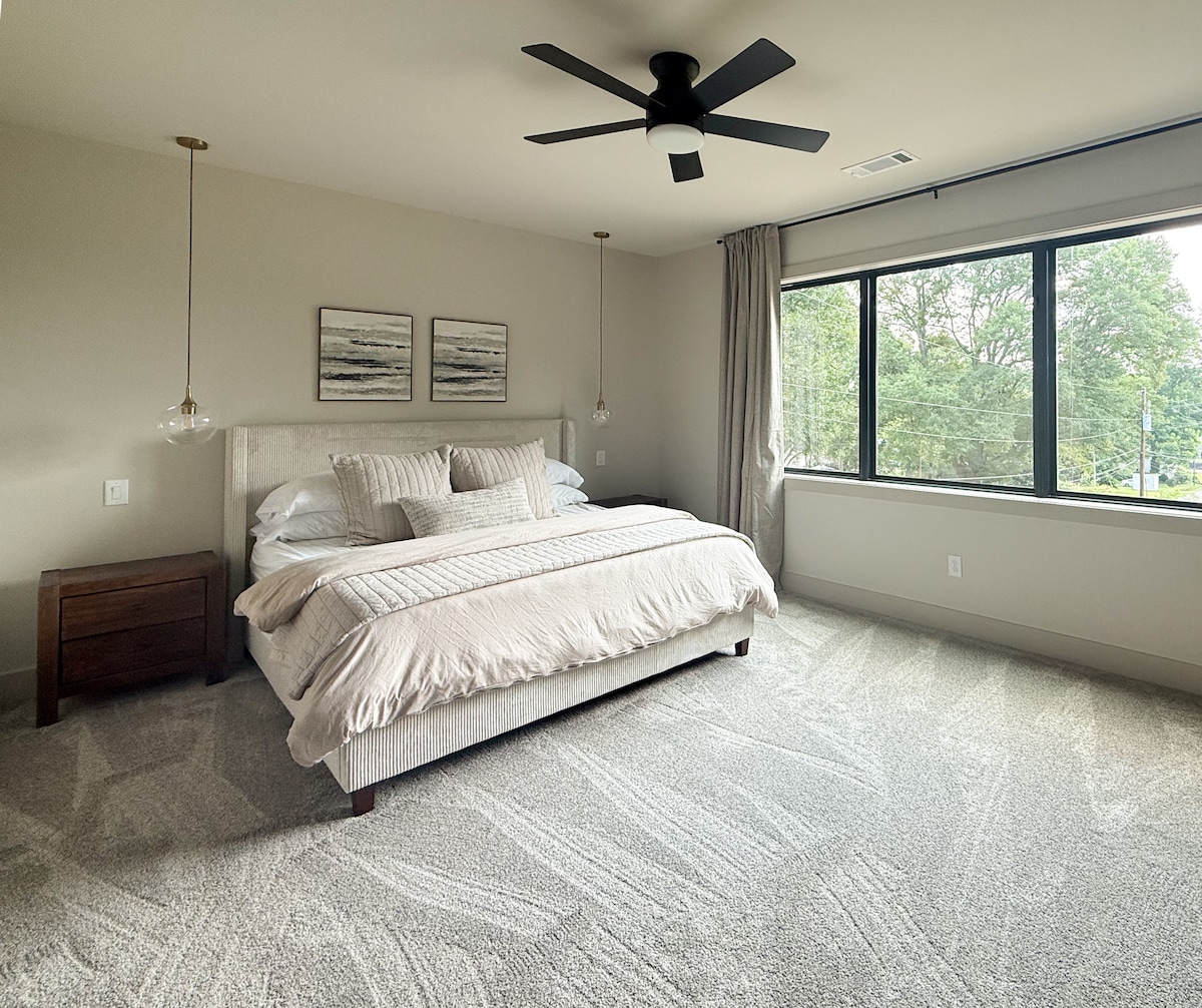 *New Home* Guest Fave in Flowery Branch 3BR 2.5BA
