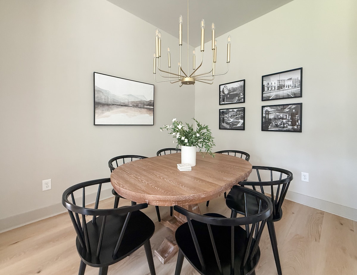 *New Home* Guest Fave in Flowery Branch 3BR 2.5BA