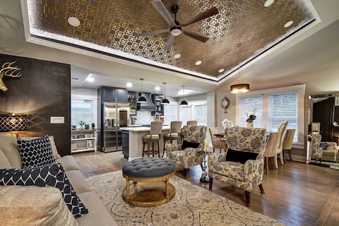 Successful Airbnb property: Mayas Cozy Corner 3 BD/3BA Super Comfy Riverwalk in Lone Star