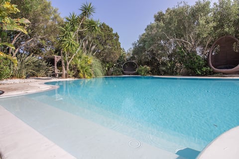GuestHost - Charming Pool Villa Porto Rotondo