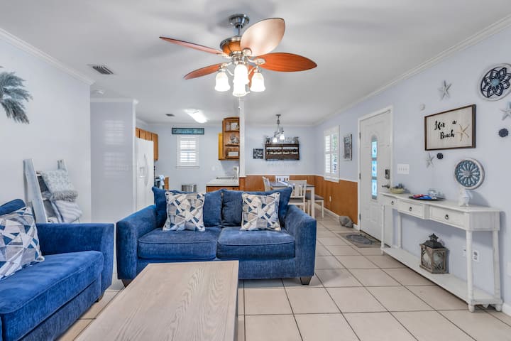The Blue Bungalow - Fort Walton Beach