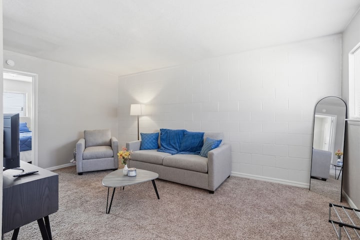 Cozy *Pool Apt Mins To Mercy *Hospital & Ou Health - Oklahoma City, OK