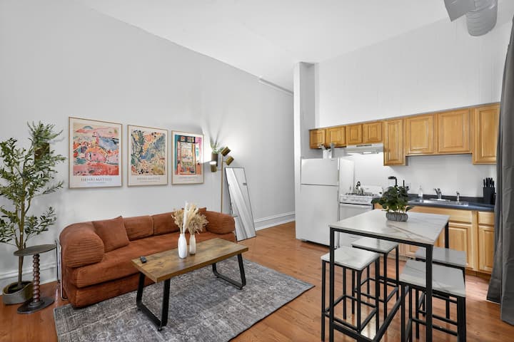 New 1/1 Center City | Sleeps 6 | King Sleeper Sofa - Philadelphia, PA
