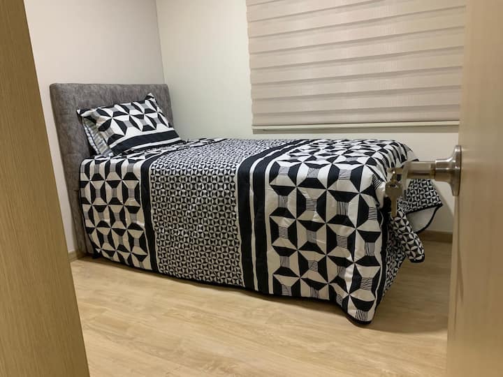 غرفة النوم 1