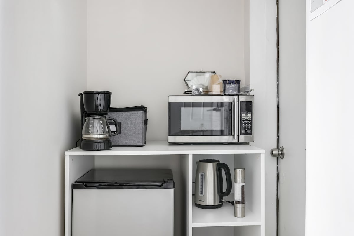 Ocean Kitchenette Suite