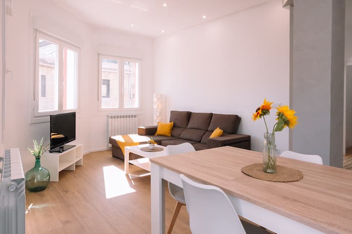 Cabana Rentals - Céntrico Con Luz Y Belleza - Vigo