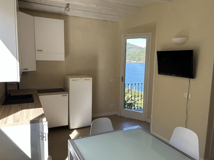 Casa Fronte Lago D'orta Con Vista Panoramica - Orta San Giulio
