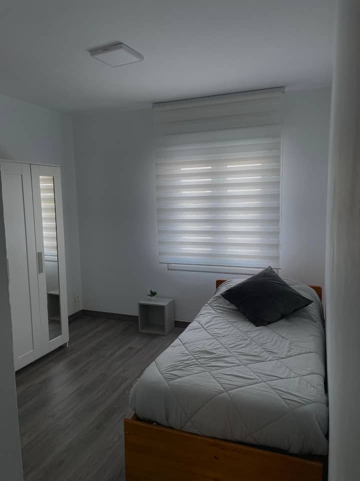 Dhomë gjumi 2