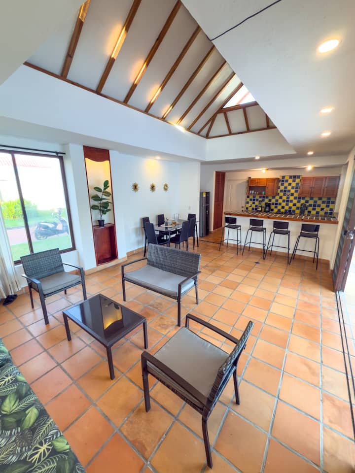 Increíble Casa | 10 Pax | Piscina Jacuzzi Privados - El Espinal