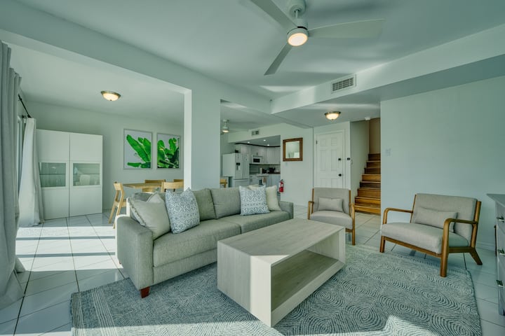 Ocean Club Seaside Luxury - Cayman Islands