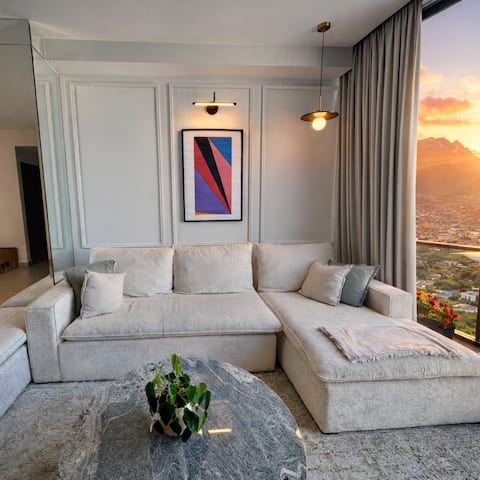 Top performing Airbnb: New 2BD&2BA Apartment | Arboleda | Views | Dining in San Pedro Garza García