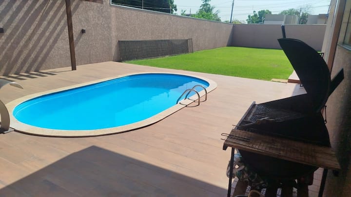 House with Comfort and Leisure in Tangará