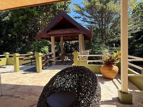 Sugarcane Villa Spacious 2BR w/ Rooftop Terrace