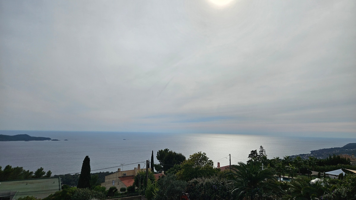 Luxury Villa Rentals and Vacation Homes | Top Villas