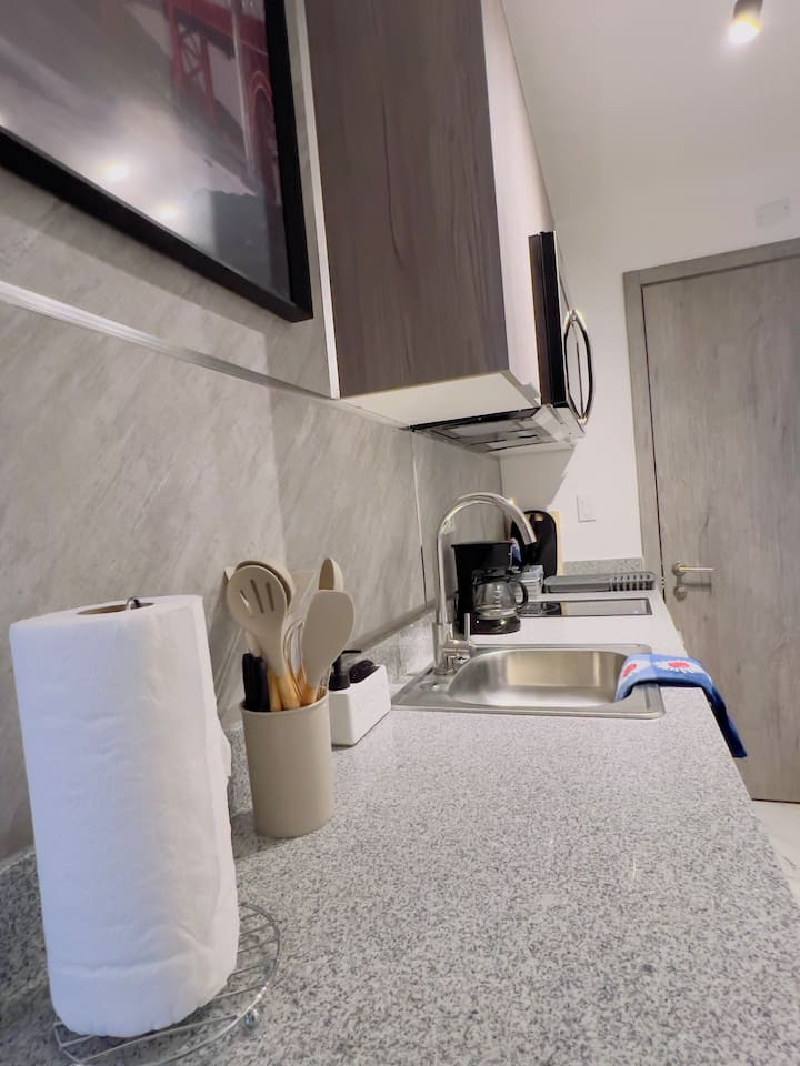 Acogedor Apartamento Frente Al Mar. - Ciudad de Panamá