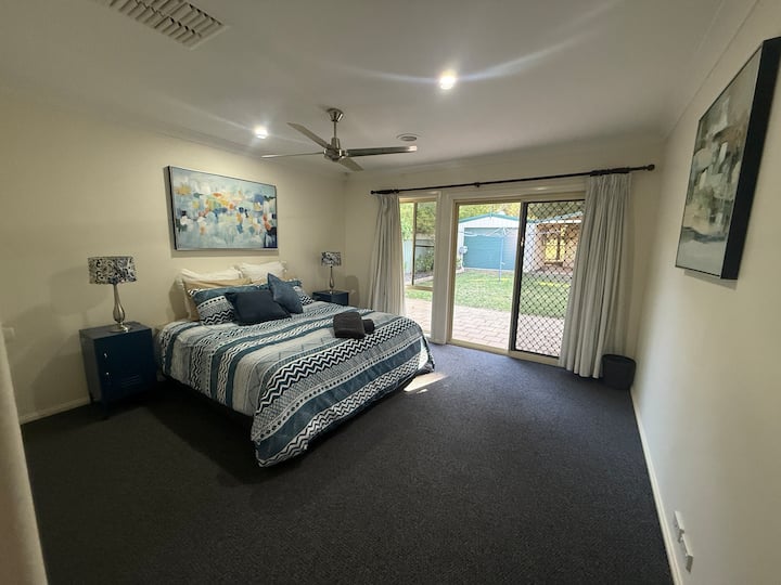 Pavillion On Fairway - Pool & Golf Course Access - Dubbo