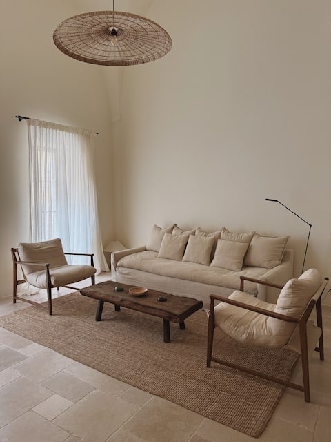 Top Airbnb: Casa Sotto L'Arancio • Rustic Townhouse & Pool in Carovigno