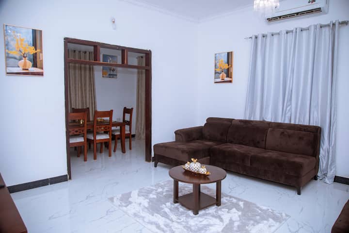 Stylish 3-bedroom Retreat Near Zanzibar Airport - Zanzibar
