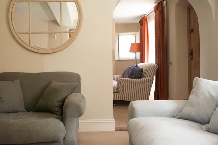 Charming Cotswolds House With Sauna And Hot Tub - Chipping Norton