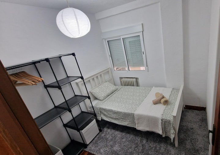 Habitacion Acogedora Con Baño Privado - Móstoles