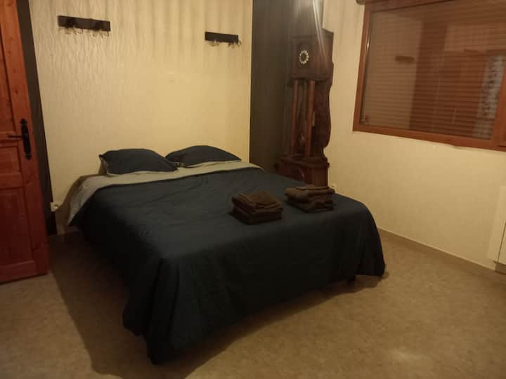 غرفة النوم 1