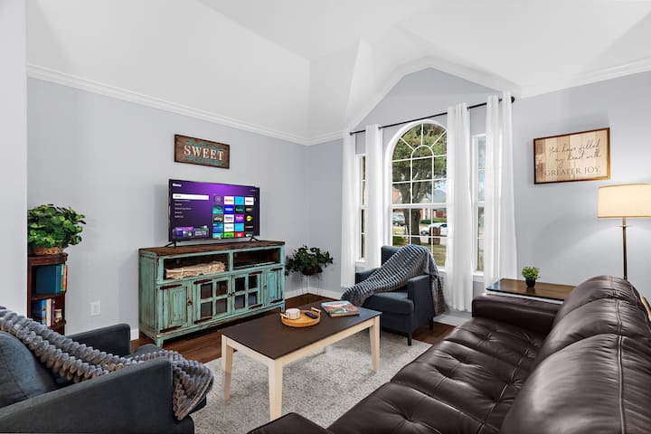 Ultimate 4br Family Retreat | Gamerm Arcade | Deck - Plano, TX