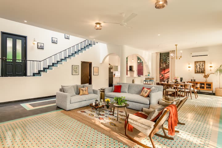 Living room image 1