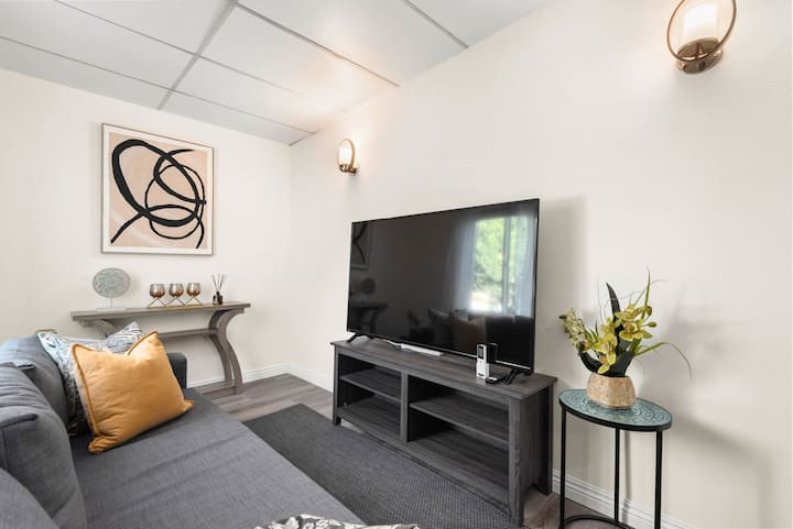 Cozy & Private Entire 2br House Near La Downtown - Alhambra, CA