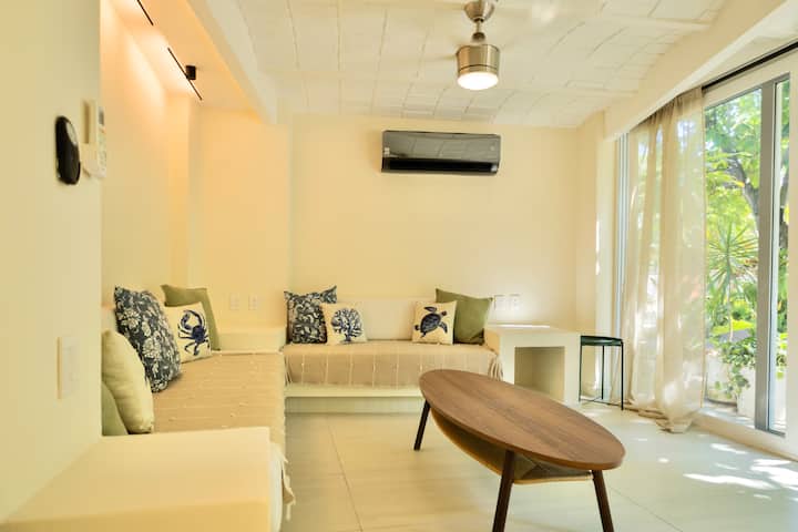 Beach Access Villa W/ Pool – Sleeps 12 - Sayulita